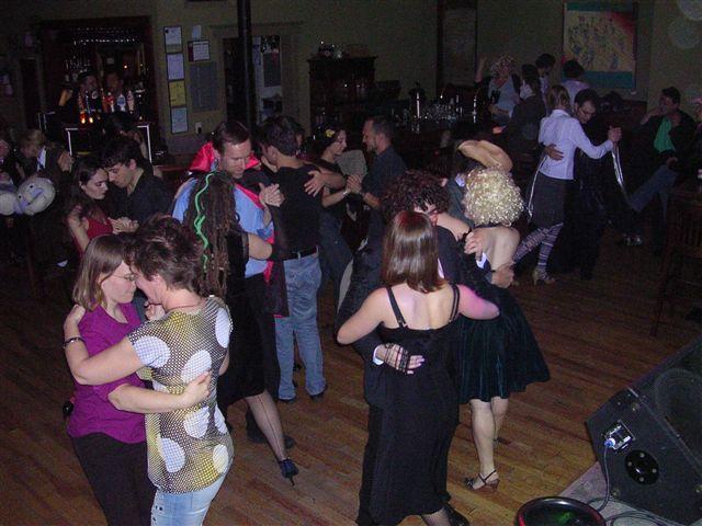 Halloween Tango 2007 040.jpg